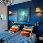 Seaside Retreat & *