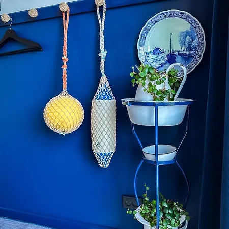 Seaside Retreat & Stege