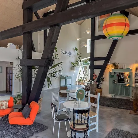 Seaside Retreat & 度假村 *