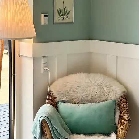 Seaside Retreat & * Stege