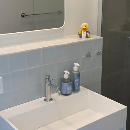 Seaside Retreat & * Stege