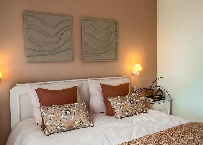 リゾート Seaside Retreat & *