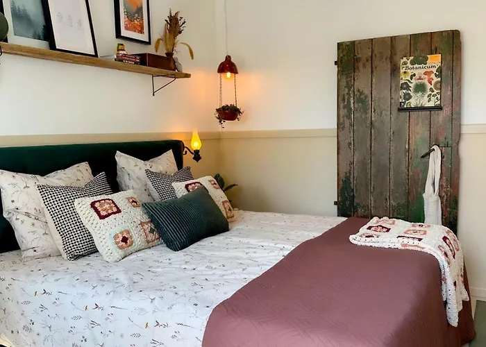 Seaside Retreat & スタイ